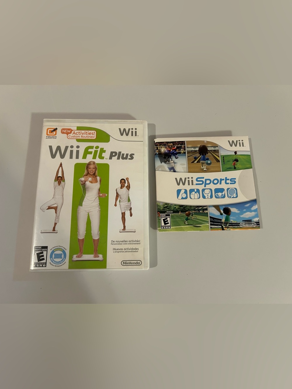 Wii Sports Wii Fit Plus & Netflix Streaming Disc Bundle UNTESTED Scratched Discs